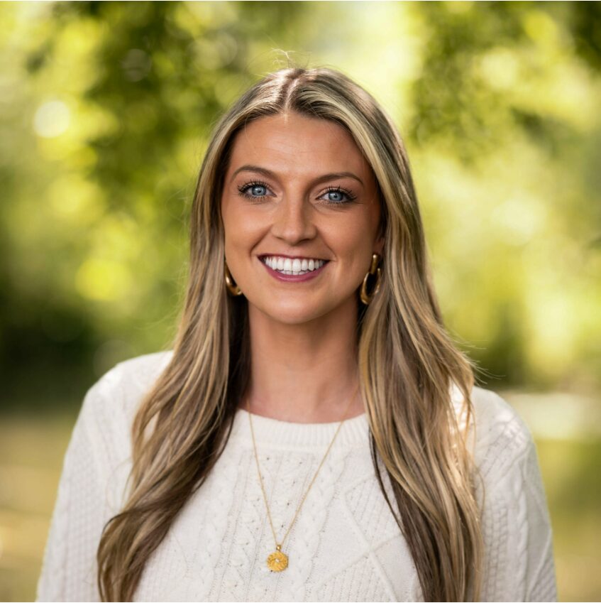 Hannah Kent, Senior Creative
